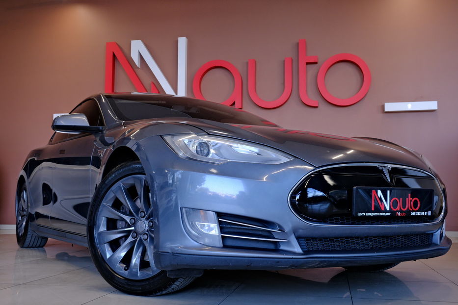 Продам Tesla Model S 2013 года в Одессе