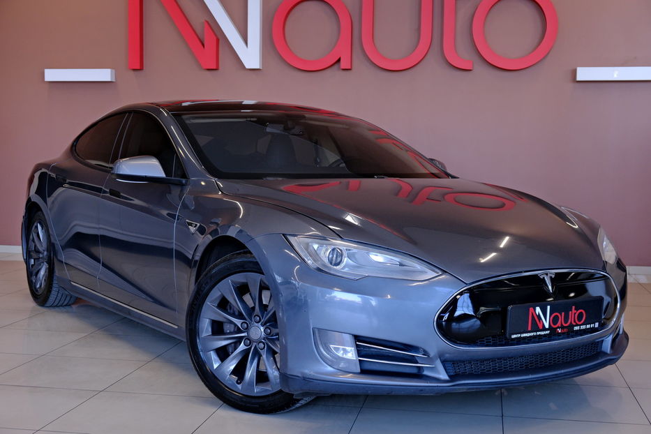 Продам Tesla Model S 2013 года в Одессе