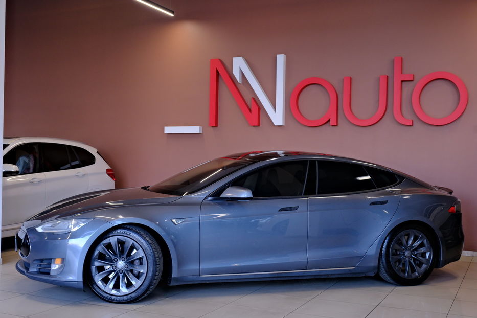 Продам Tesla Model S 2013 года в Одессе