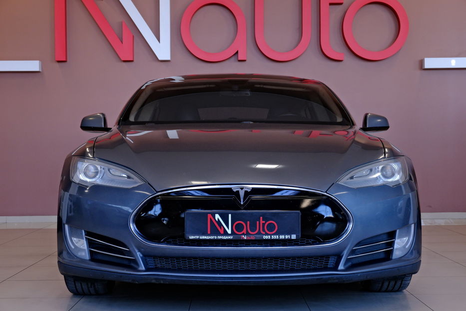 Продам Tesla Model S 2013 года в Одессе