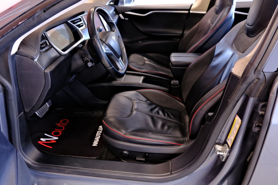 Продам Tesla Model S 2013 года в Одессе