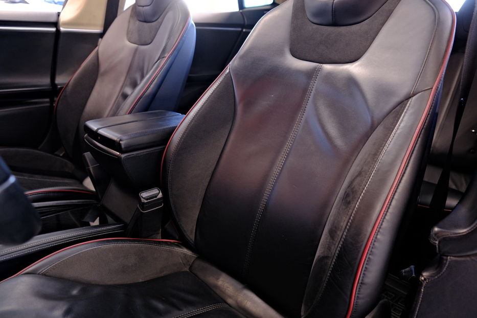 Продам Tesla Model S 2013 года в Одессе