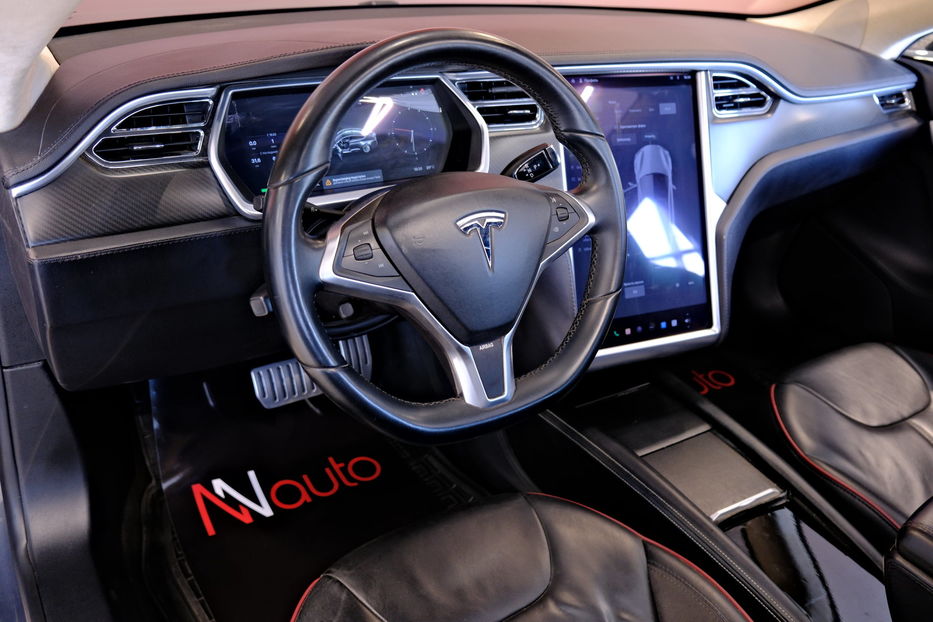 Продам Tesla Model S 2013 года в Одессе