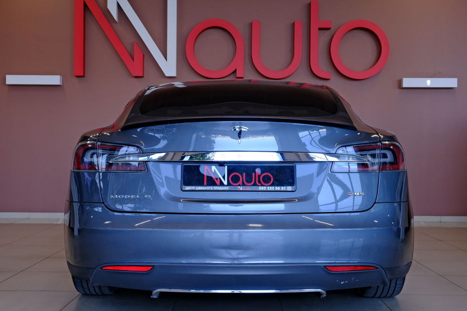 Продам Tesla Model S 2013 года в Одессе
