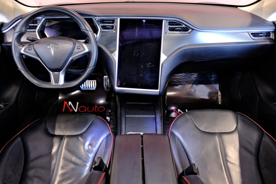 Продам Tesla Model S 2013 года в Одессе