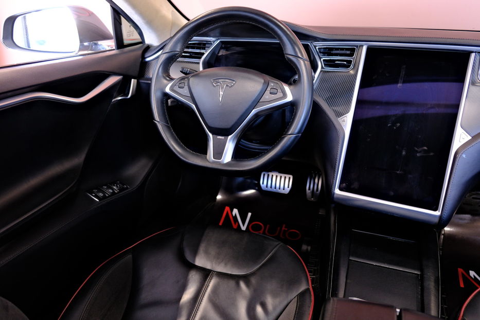 Продам Tesla Model S 2013 года в Одессе