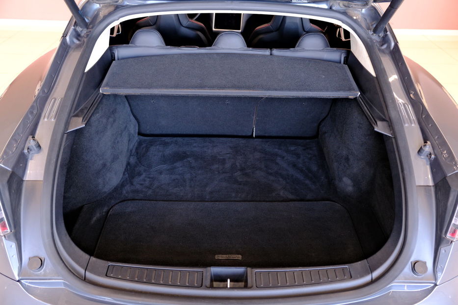 Продам Tesla Model S 2013 года в Одессе