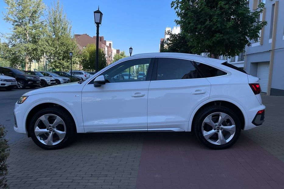 Продам Audi Q5 Sportback / S-Line / MHEV 2021 года в Киеве