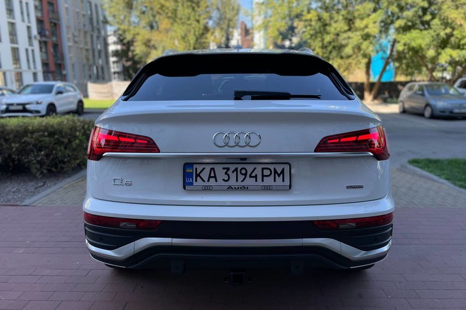 Продам Audi Q5 Sportback / S-Line / MHEV 2021 года в Киеве