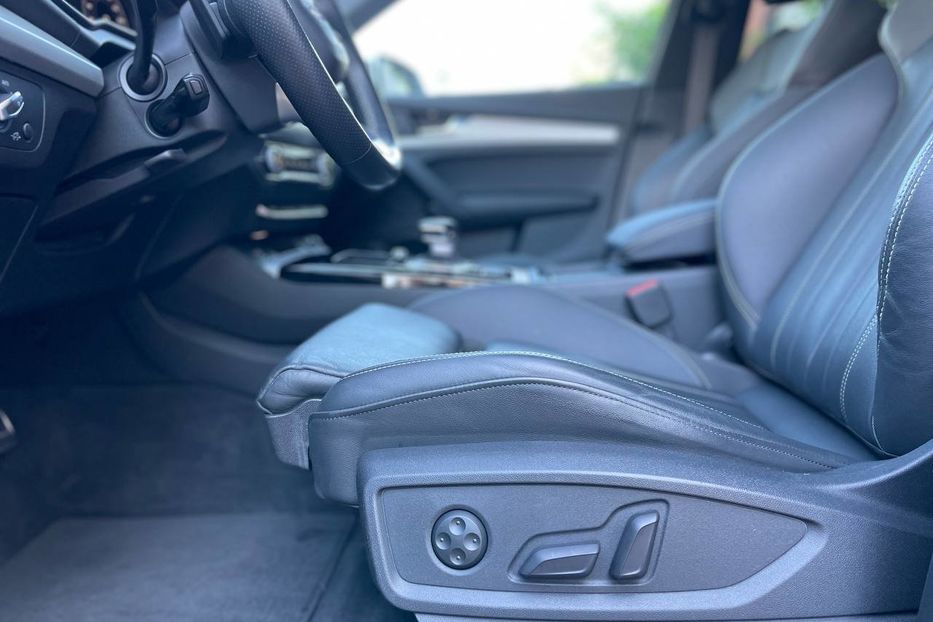 Продам Audi Q5 Sportback / S-Line / MHEV 2021 года в Киеве