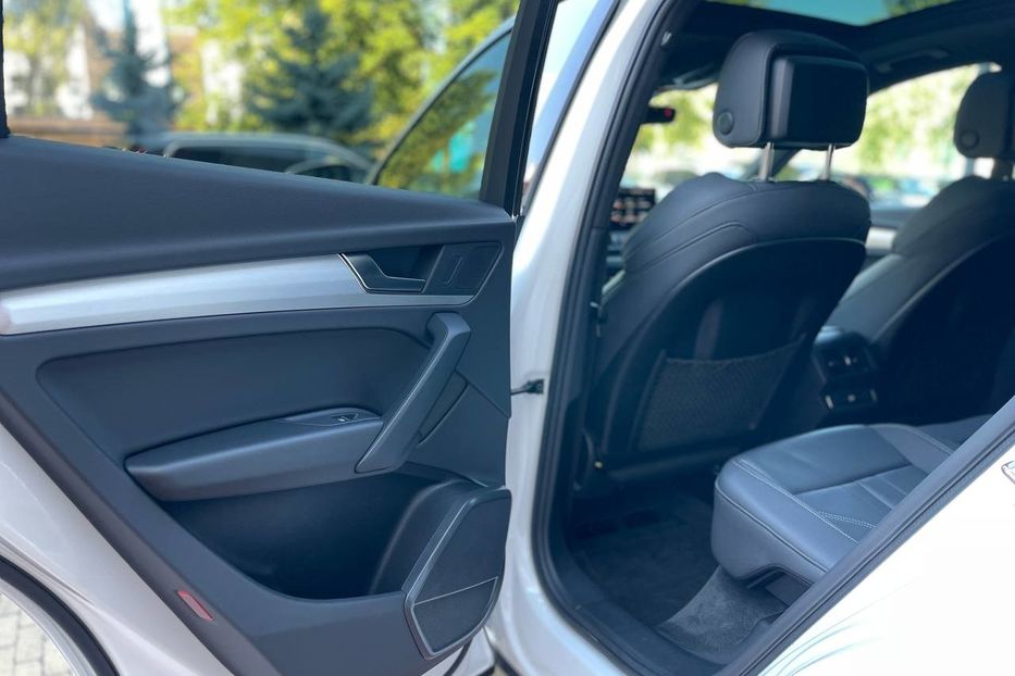 Продам Audi Q5 Sportback / S-Line / MHEV 2021 года в Киеве