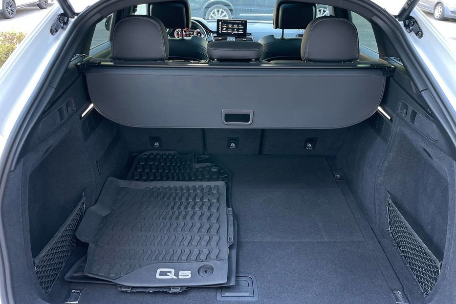 Продам Audi Q5 Sportback / S-Line / MHEV 2021 года в Киеве