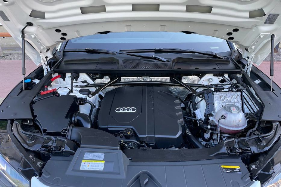 Продам Audi Q5 Sportback / S-Line / MHEV 2021 года в Киеве