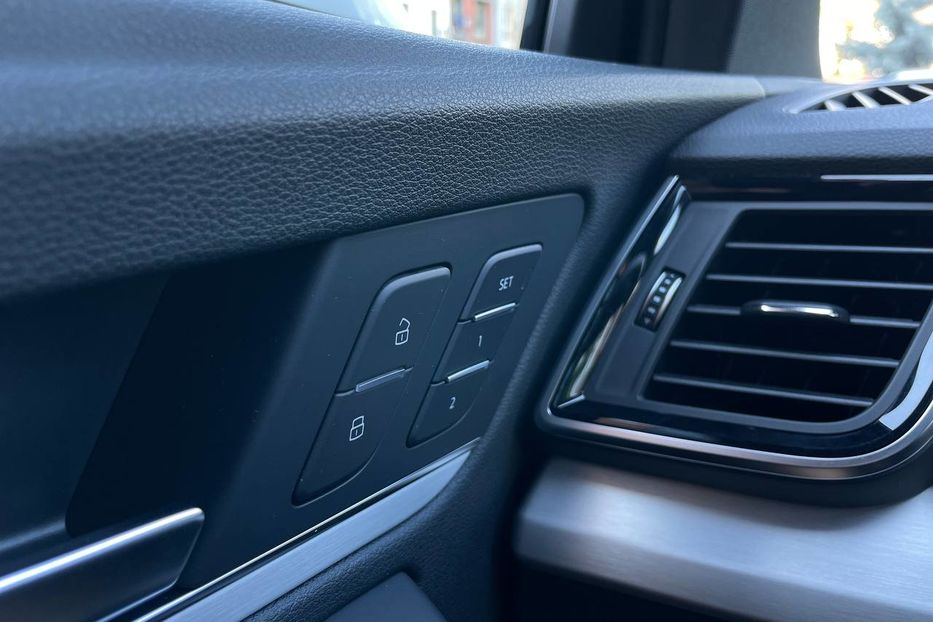 Продам Audi Q5 Sportback / S-Line / MHEV 2021 года в Киеве