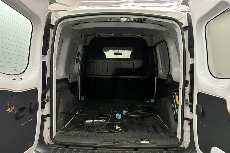 Продам Renault Kangoo груз. 33kwh 100-120 µm v2243 2018 года в Луцке