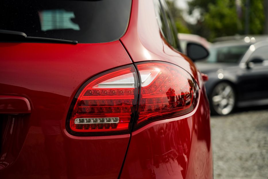 Продам Porsche Cayenne 2013 года в Черновцах