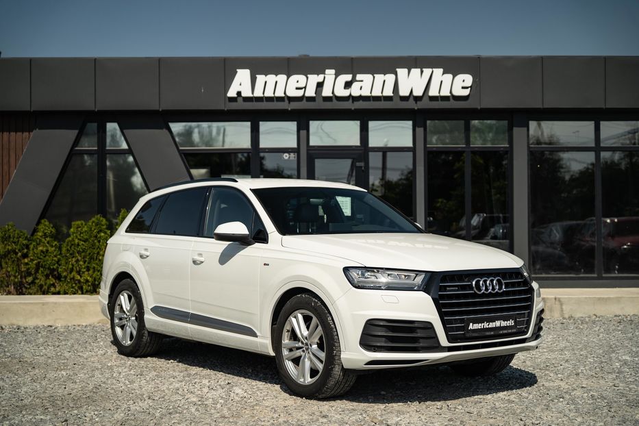 Продам Audi Q7 2017 года в Черновцах
