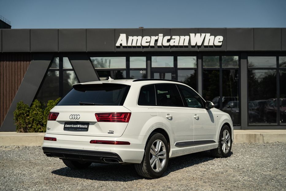 Продам Audi Q7 2017 года в Черновцах