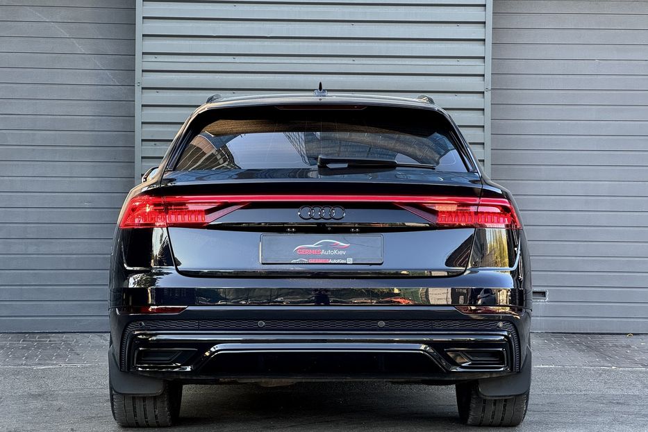 Продам Audi Q8 50 TDI MHEV Quattro S-Line 2018 года в Киеве