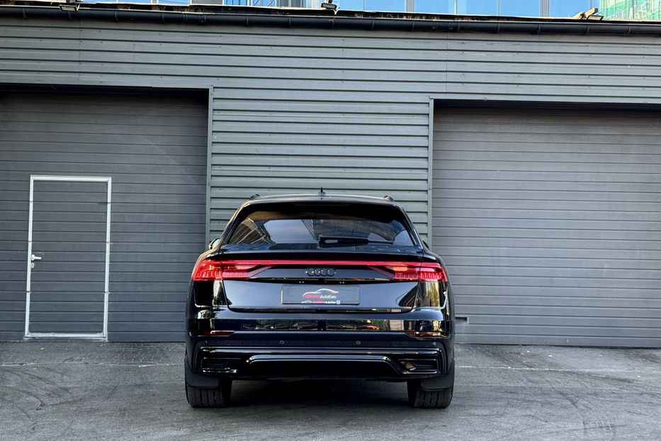 Продам Audi Q8 50 TDI MHEV Quattro S-Line 2018 года в Киеве