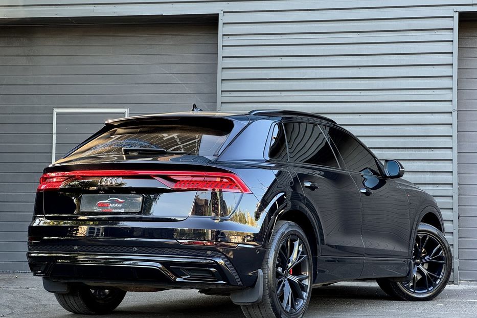 Продам Audi Q8 50 TDI MHEV Quattro S-Line 2018 года в Киеве