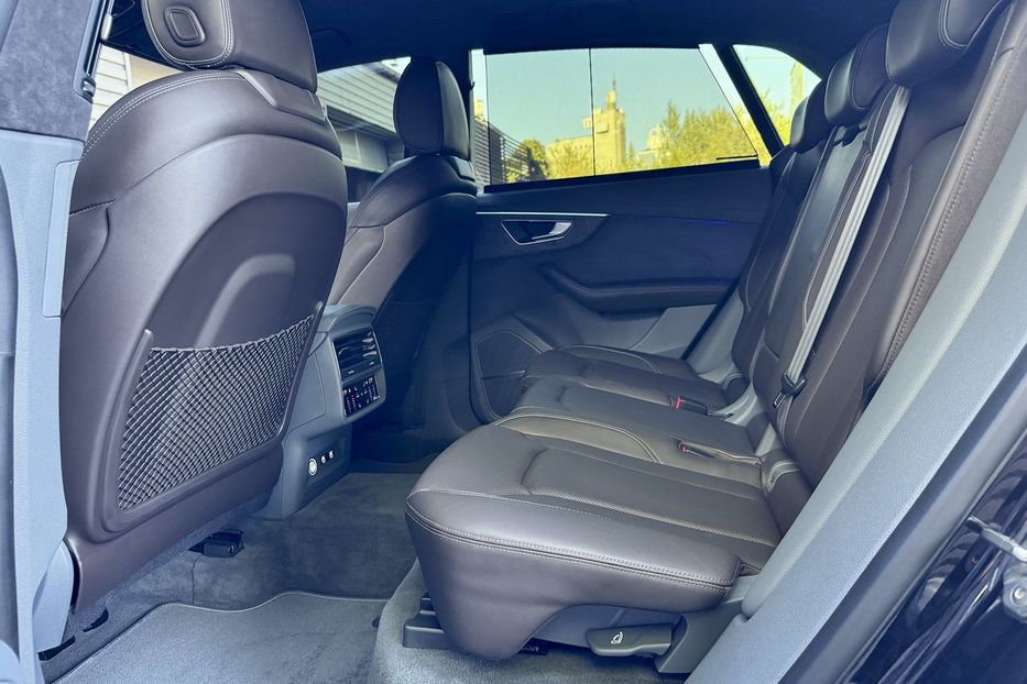 Продам Audi Q8 50 TDI MHEV Quattro S-Line 2018 года в Киеве