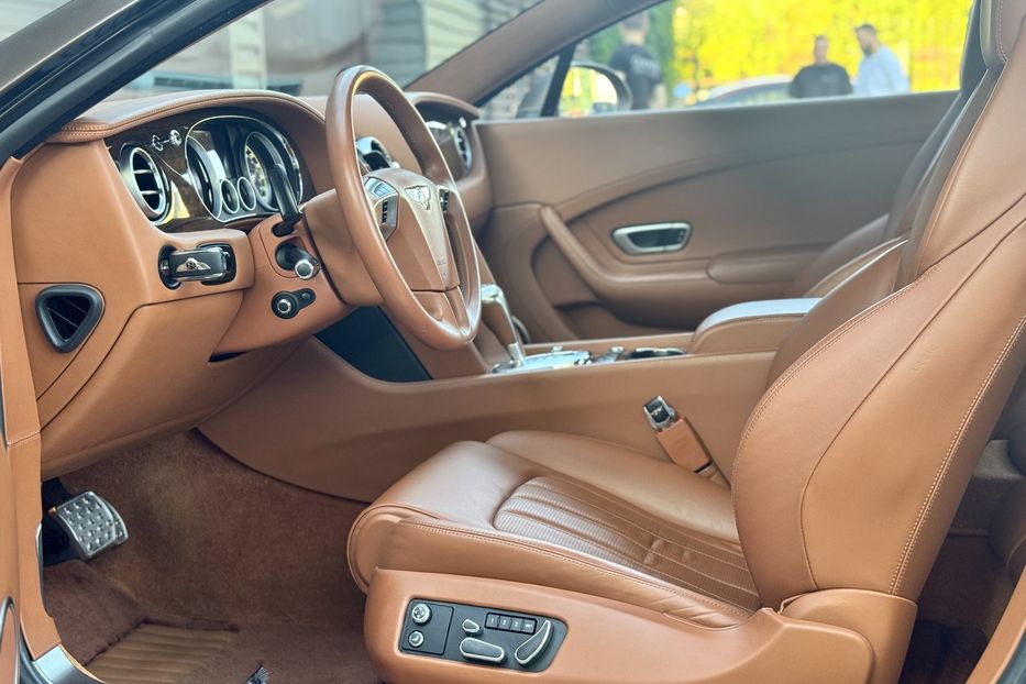 Продам Bentley Continental GT 2014 года в Киеве
