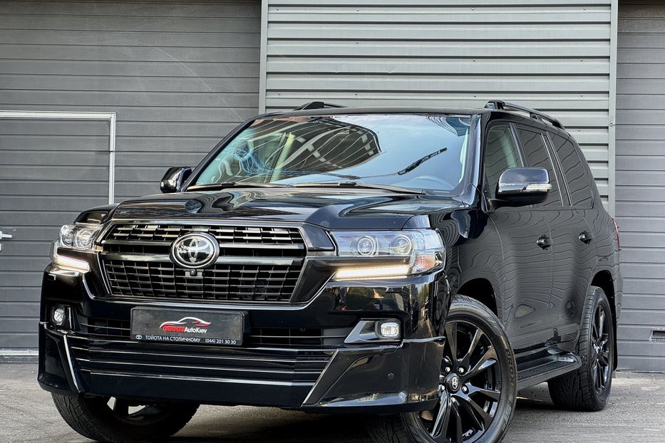 Продам Toyota Land Cruiser 200 Special Edition  2016 года в Киеве