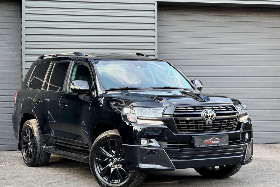 Продам Toyota Land Cruiser 200 Special Edition  2016 года в Киеве