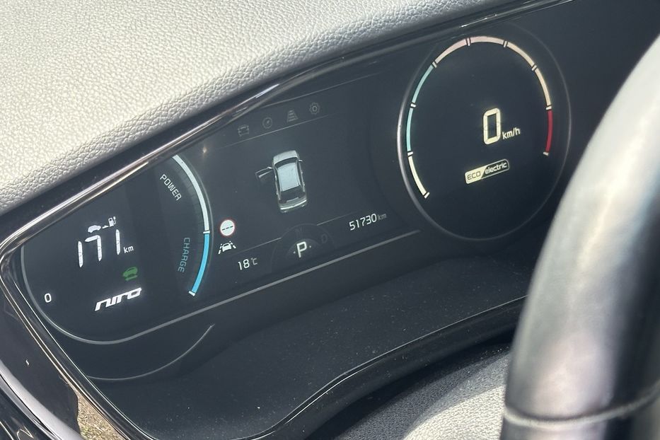 Продам Kia Niro 64квт 2021 года в Львове