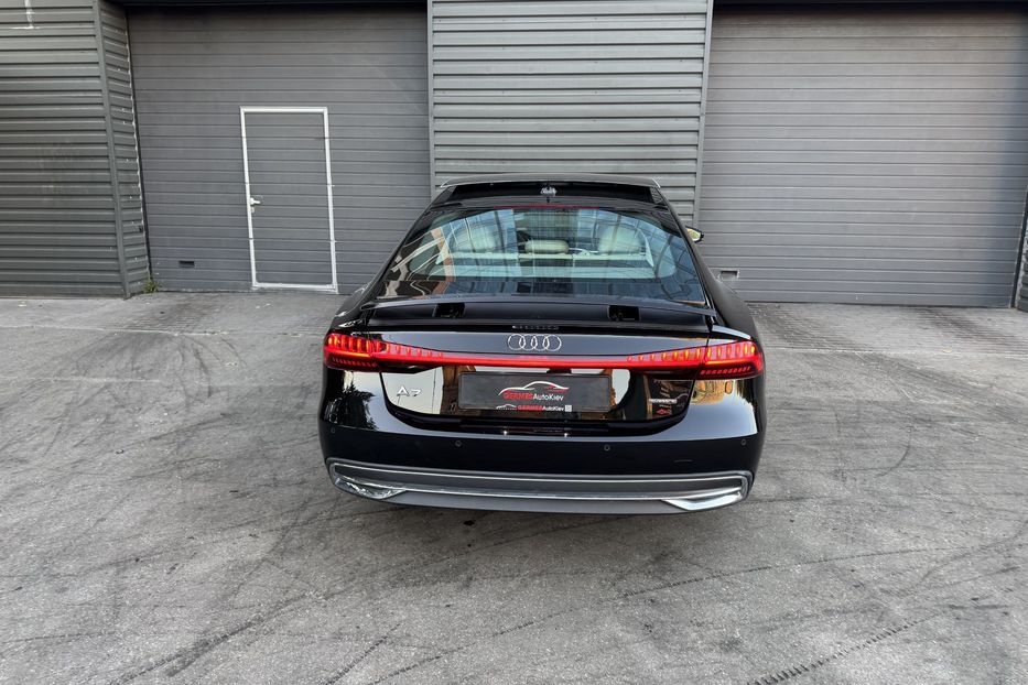 Продам Audi A7 55 TFSI Quattro  2020 года в Киеве