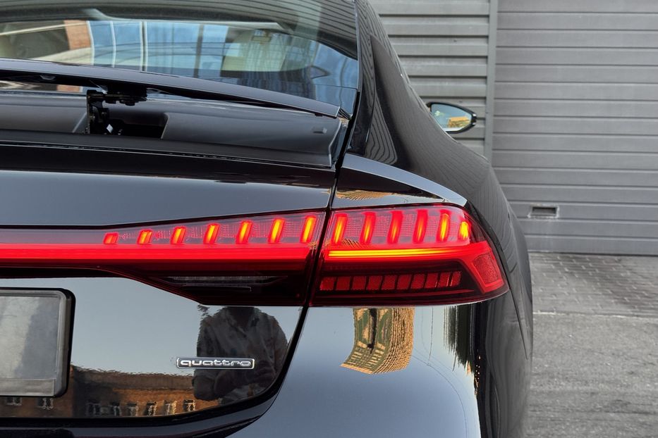 Продам Audi A7 55 TFSI Quattro  2020 года в Киеве