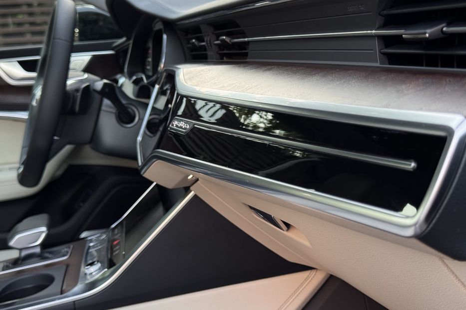 Продам Audi A7 55 TFSI Quattro  2020 года в Киеве