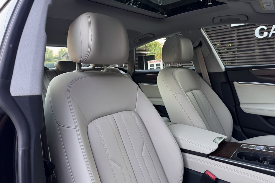 Продам Audi A7 55 TFSI Quattro  2020 года в Киеве