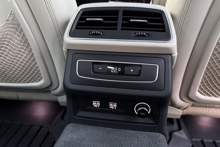 Продам Audi A7 55 TFSI Quattro  2020 года в Киеве