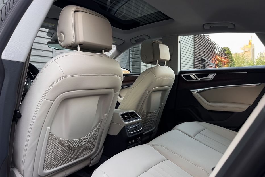 Продам Audi A7 55 TFSI Quattro  2020 года в Киеве