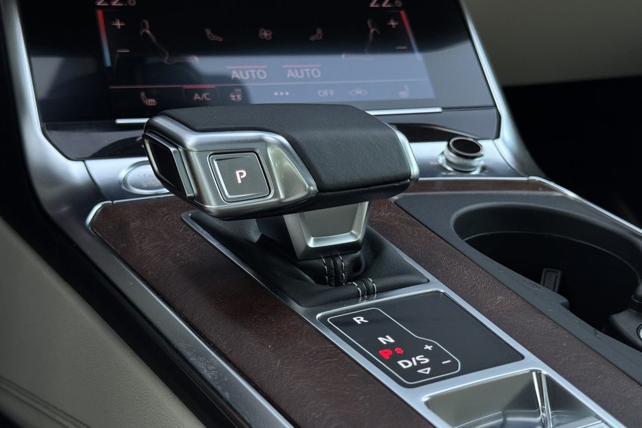 Продам Audi A7 55 TFSI Quattro  2020 года в Киеве