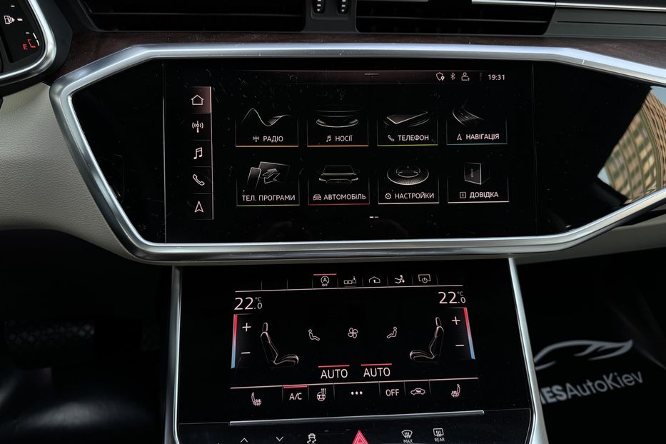 Продам Audi A7 55 TFSI Quattro  2020 года в Киеве