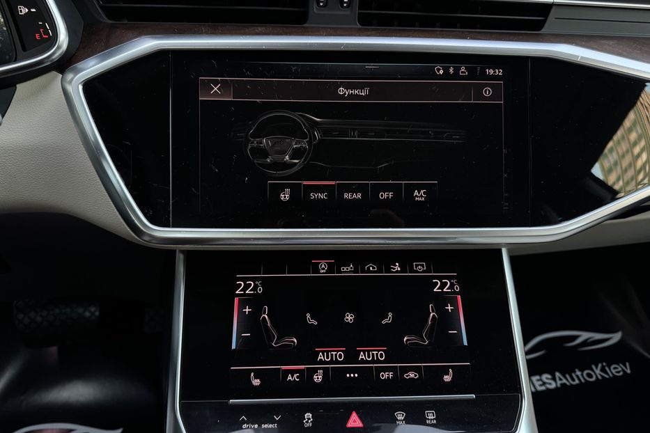 Продам Audi A7 55 TFSI Quattro  2020 года в Киеве
