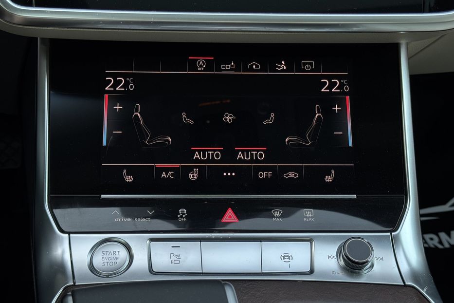 Продам Audi A7 55 TFSI Quattro  2020 года в Киеве
