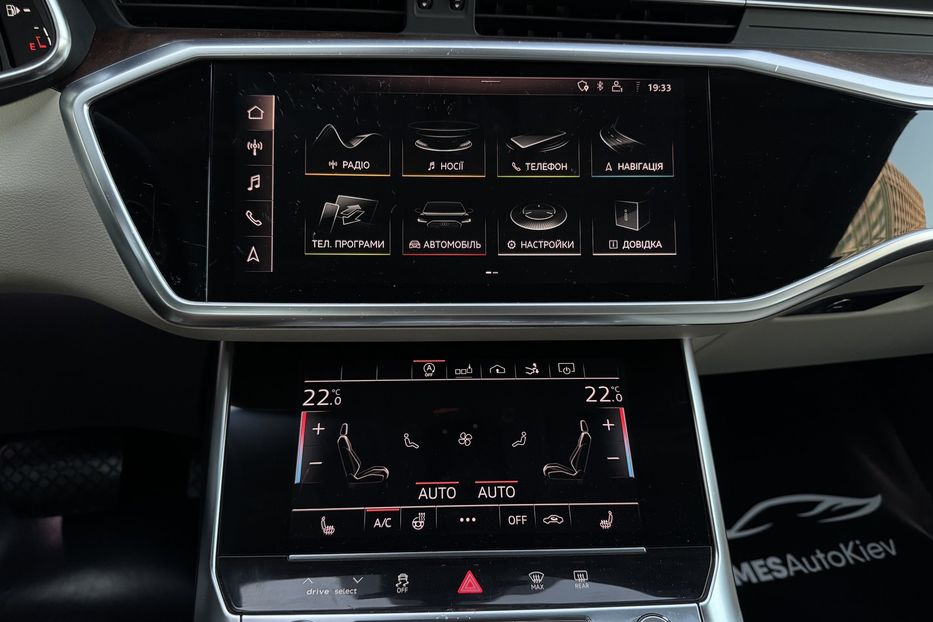Продам Audi A7 55 TFSI Quattro  2020 года в Киеве
