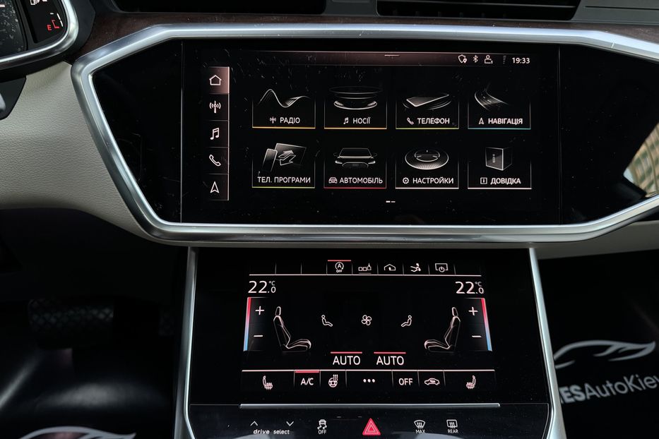 Продам Audi A7 55 TFSI Quattro  2020 года в Киеве