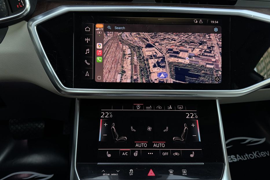 Продам Audi A7 55 TFSI Quattro  2020 года в Киеве