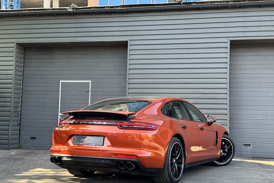 Продам Porsche Panamera 2020 года в Киеве
