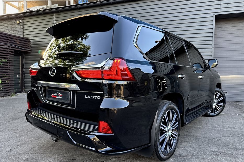 Продам Lexus LX 570 Luxury+  2019 года в Киеве