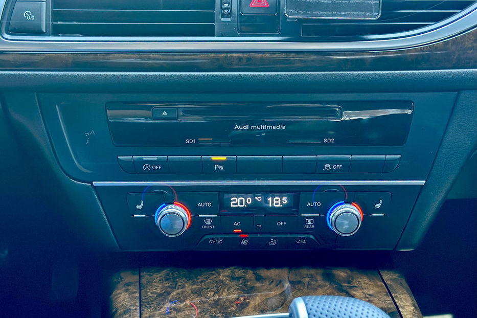 Продам Audi A6 2013 года в Киеве