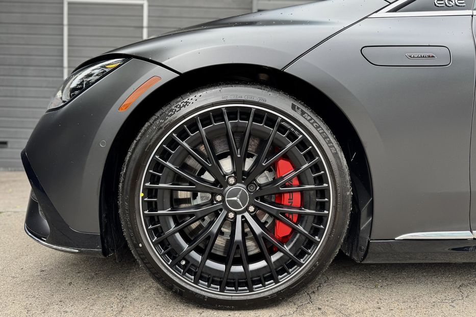 Продам Mercedes-Benz AMG EQE 53 4Matic+ 2023 года в Киеве