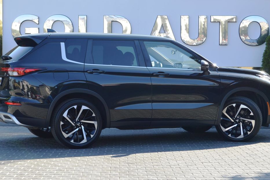 Продам Mitsubishi Outlander 2021 года в Одессе