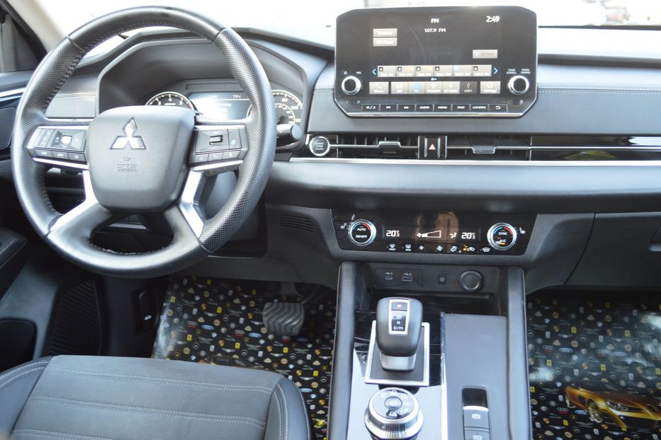 Продам Mitsubishi Outlander 2021 года в Одессе