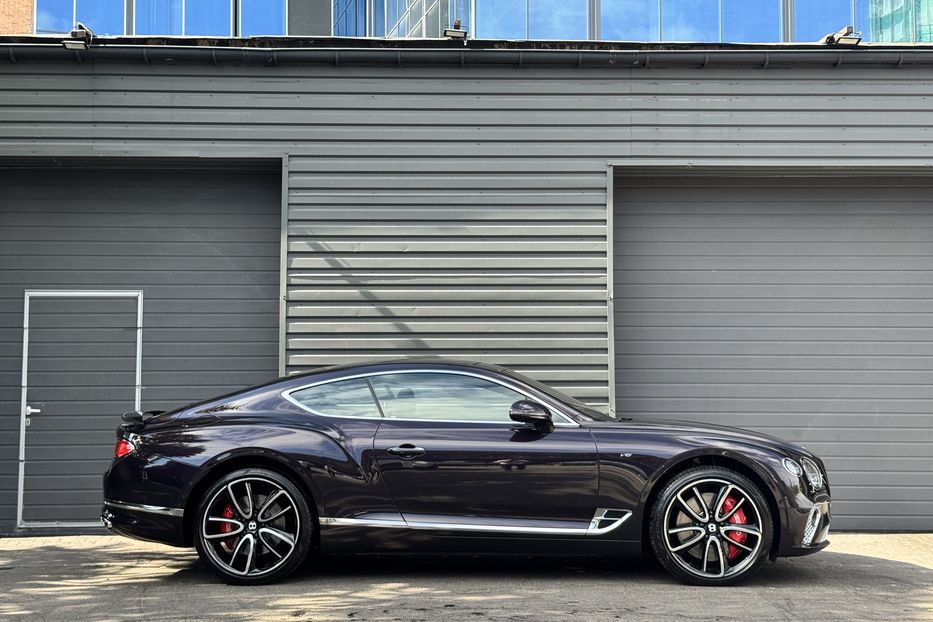 Продам Bentley Continental GT Mulliner  2022 года в Киеве